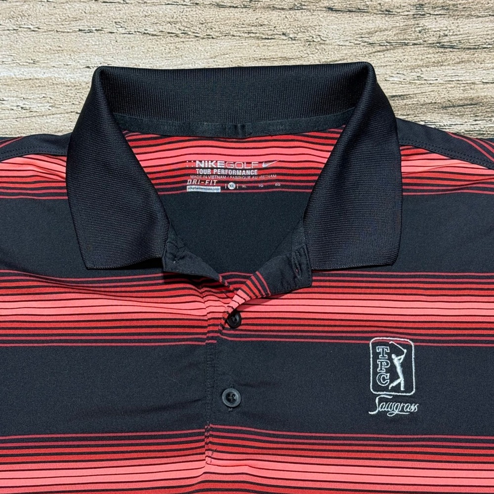 Nike Golf Polo Shirt Mens XL Black Red Striped TPC Sawgrass Dri-FIT 639712-011